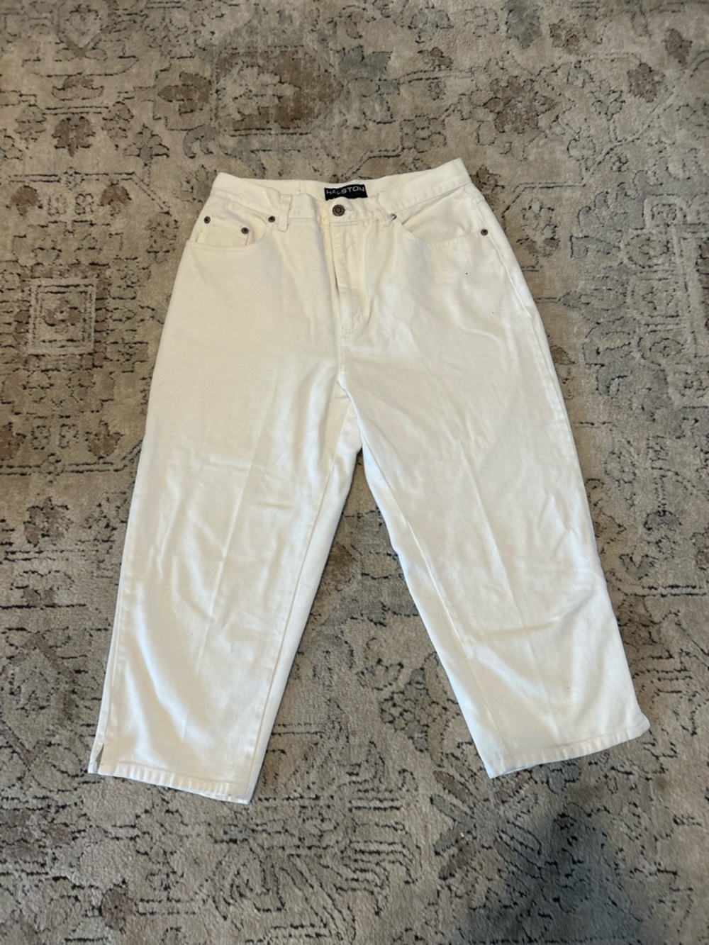 Halston cream  High-Waist Straight Crop capris Size 10 cotton summer vacation